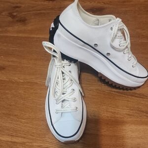 Converse Run Star Hike Sneakers